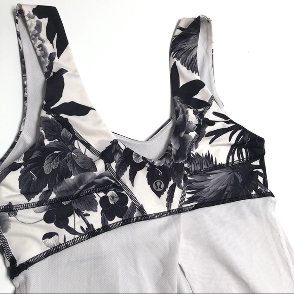 Ω Lululemon Athletics Floral Tank top - Picture 7 of 8